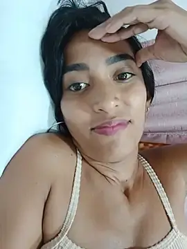 _Saraa-  live sex cam