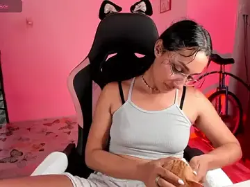 Adrena_10  live sex cam