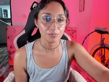 Adrena_10  live sex cam