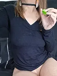 Miadewitz  live sex cam
