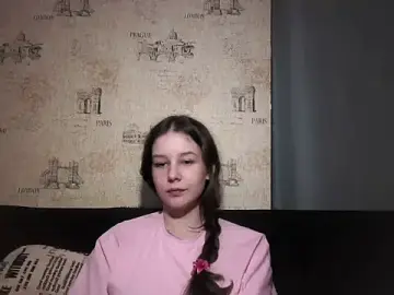 ElinoreHuxman  live sex cam