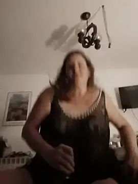 Libertine11  live sex cam
