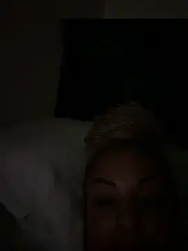 Missprettythang  live sex cam