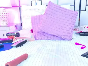 SabrinnaTaylor  live sex cam
