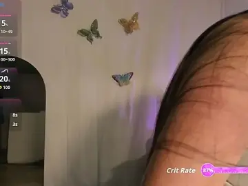 Milysauria1  live sex cam