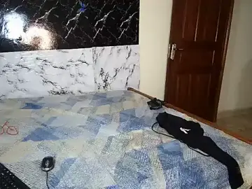 Prettyshanz  live sex cam