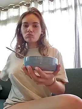 Sweetsophie69  live sex cam