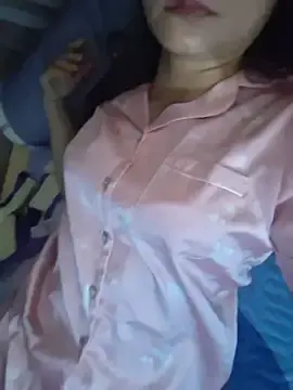-Troni-  live sex cam