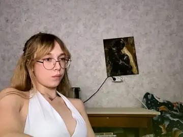 AriaFlyFerrari  live sex cam