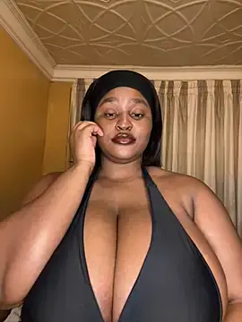 Bella-Porsche  live sex cam
