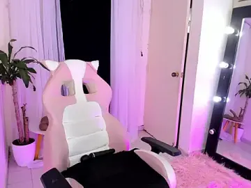 EmmaRusellx  live sex cam
