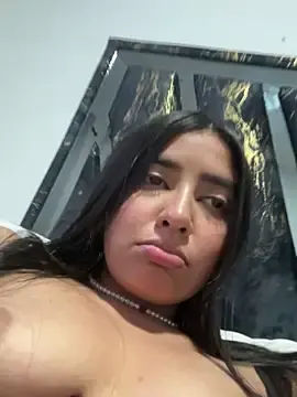 HaileyBiieber  live sex cam