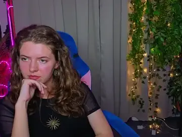 MonicaThomas  live sex cam