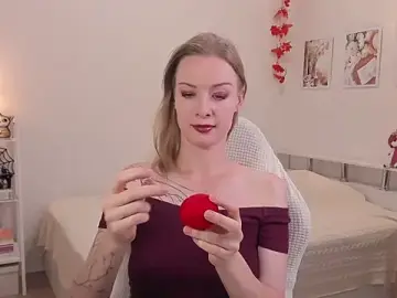 SexyStitcher  live sex cam
