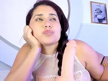 Agathacollinz  live sex cam