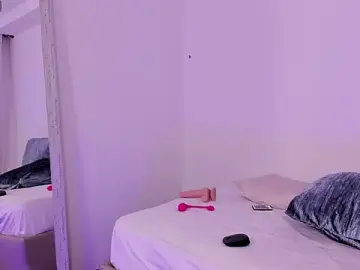 Arianna_kotz  live sex cam