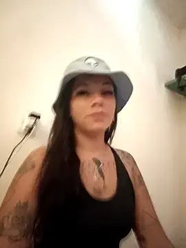 L-u-aa  live sex cam