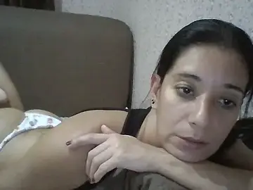 Marcelinha30  live sex cam