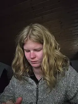LolaLupa  live sex cam