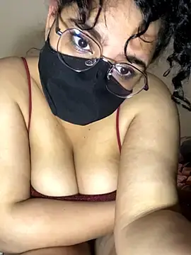 Nottella  live sex cam