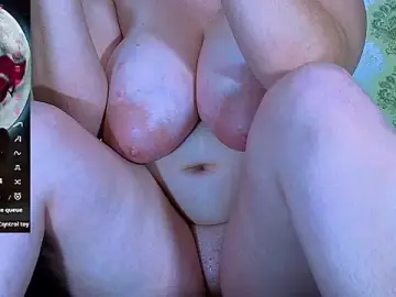 Anya_weisz  live sex cam