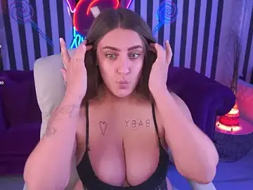 HeyKitten  live sex cam