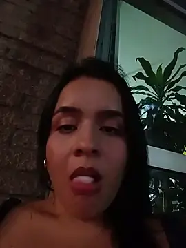 Julieth_hot-69  live sex cam