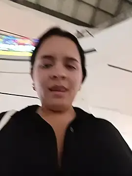 Julieth_hot-69  live sex cam