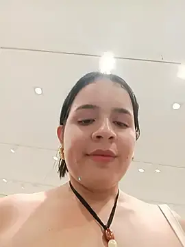 Julieth_hot-69  live sex cam
