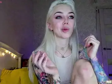 LillyMoure_  live sex cam