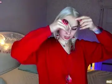 LillyMoure_  live sex cam