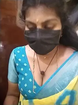 Nithiila  live sex cam