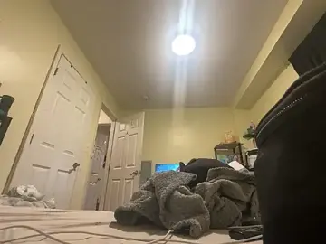 QuinnStarr  live sex cam