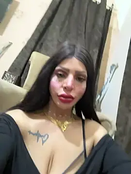 SalariedMint  live sex cam