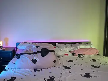TiffanyPierce  live sex cam