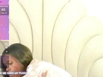 Bonieklent  live sex cam