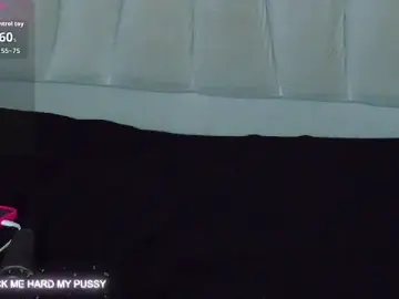Bonieklent  live sex cam