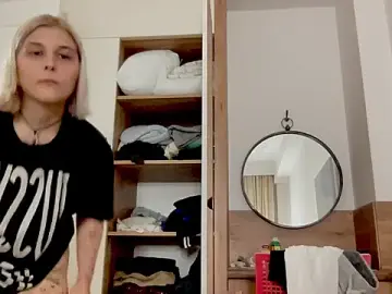 Ella_Bloom  live sex cam