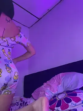 Kendra-sky  live sex cam