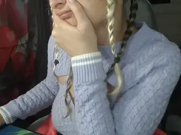 RubiLakros  live sex cam