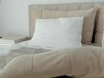 VickyStonee  live sex cam