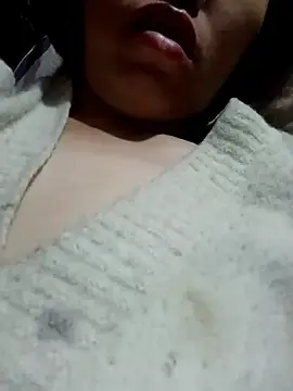 Gwen-lady  live sex cam