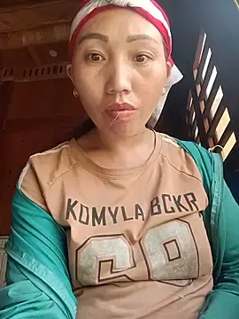 Gwen-lady  live sex cam