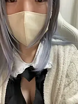 Momo_live  live sex cam