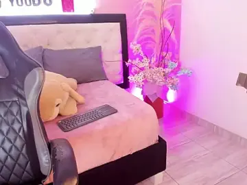 AlahyaGarcia  live sex cam