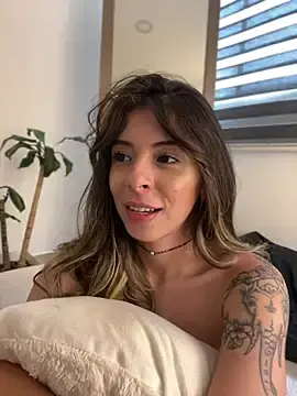 AmmyCollinsW  live sex cam