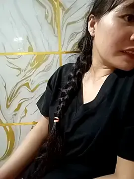Bonaly  live sex cam