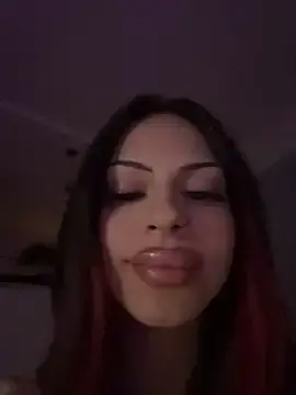 DollyRuby  live sex cam