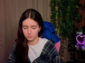 EmiliaDent  live sex cam