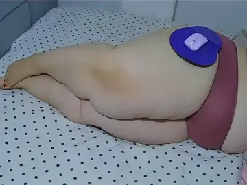 Jones_alexia  live sex cam